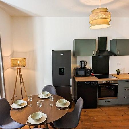 Cosy Calypso 2Ch - Quartier Des Halles & Parking Pau Exterior photo