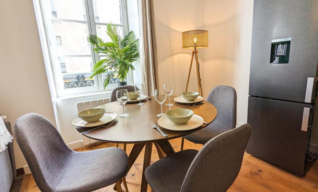 Cosy Calypso 2Ch - Quartier Des Halles & Parking Pau Exterior photo